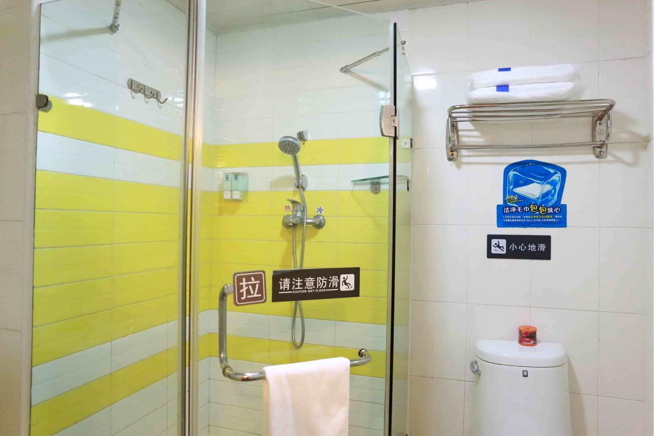 7Days Inn Deyang Zhongjiang Kuishan Park Eksteriør bilde