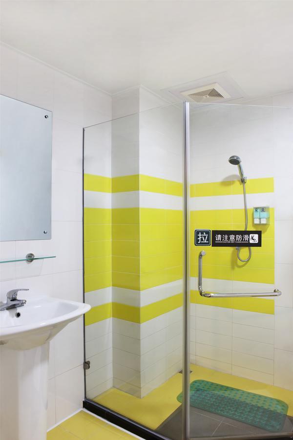 7Days Inn Deyang Zhongjiang Kuishan Park Eksteriør bilde