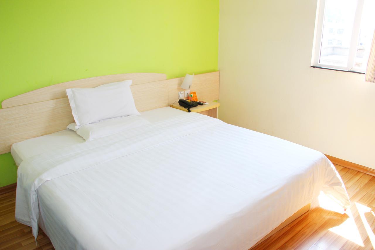 7Days Inn Deyang Zhongjiang Kuishan Park Eksteriør bilde