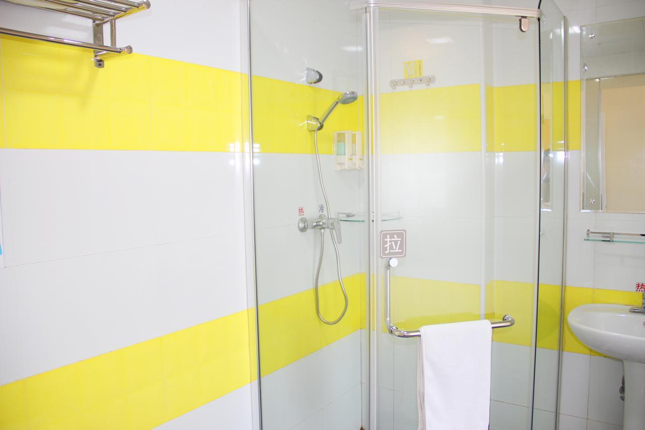 7Days Inn Deyang Zhongjiang Kuishan Park Eksteriør bilde